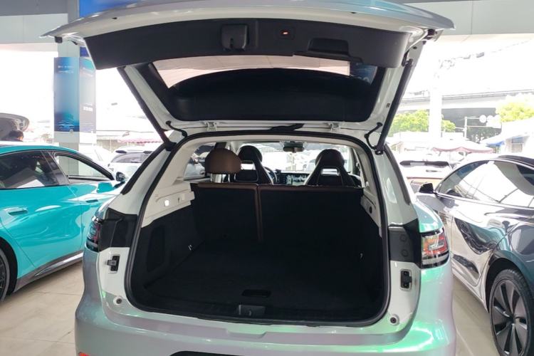 Used Leapmotor C11 2023 Pure Electric 500 Comfort Edition Trunk
