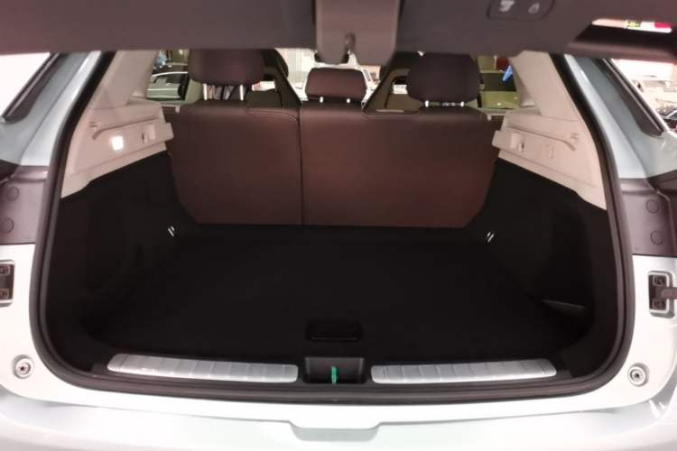 Used Leapmotor C11 2023 Range-Extended 285 Smart Enjoyment Edition Trunk