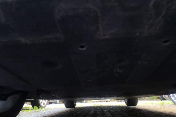 Used Leapmotor C11 2023 Pure Electric 650 ZhiXiang Edition Chassis Rear