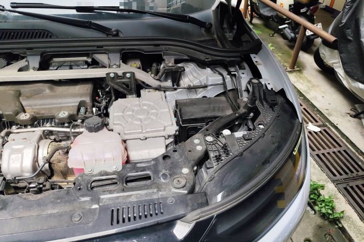 Used Leapmotor C11 2023 Range-Extended 180 Comfort Edition Engine Bay Left