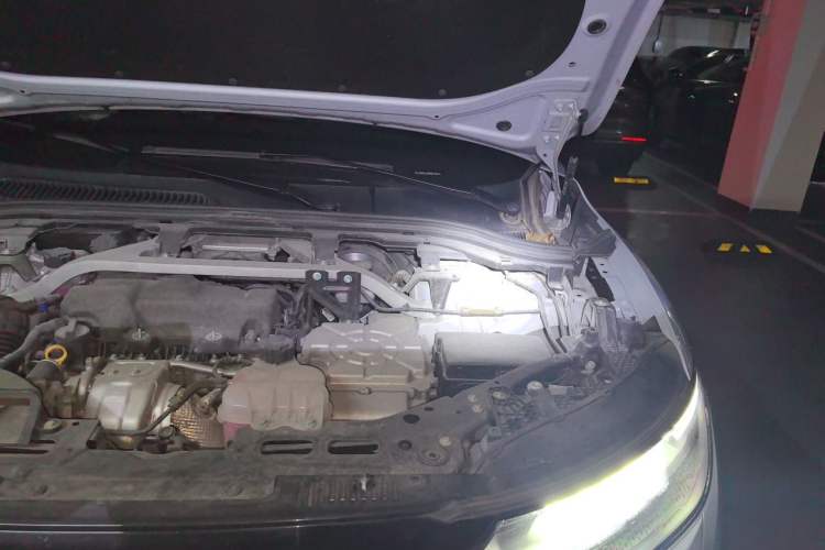 Used Leapmotor C11 2023 Range-Extended 180 Comfort Edition Engine Bay Left