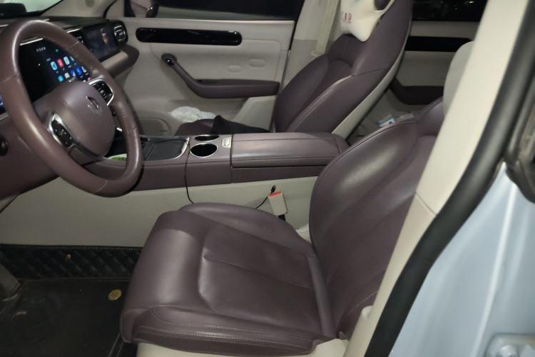 Used Leapmotor C11 2023 Extended-Range 285 Comfort Edition Left Front Seat