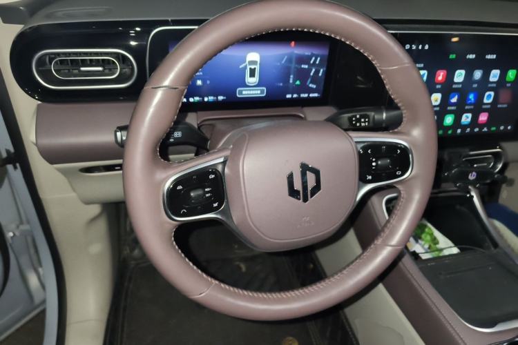 Used Leapmotor C11 2023 Extended-Range 285 Comfort Edition Steering Wheel