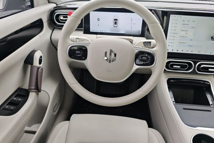 Used Leapmotor C11 2023 Range-Extended 180 Comfort Edition Steering Wheel