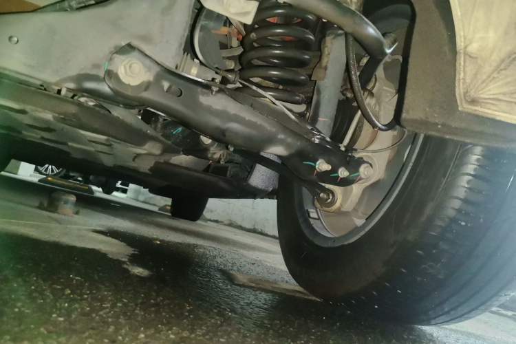 Used Leapmotor C11 2023 Range-Extended 180 Comfort Edition Chassis Front Left