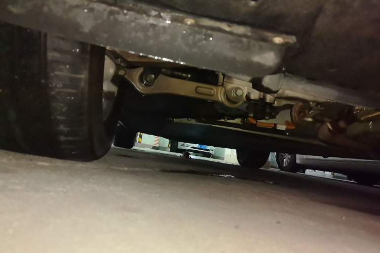 Used Leapmotor C11 2023 Range-Extended 180 Comfort Edition Chassis Front Right