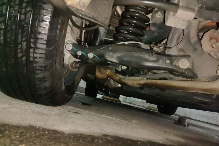 Used Leapmotor C11 2023 Range-Extended 180 Comfort Edition Chassis Rear Left