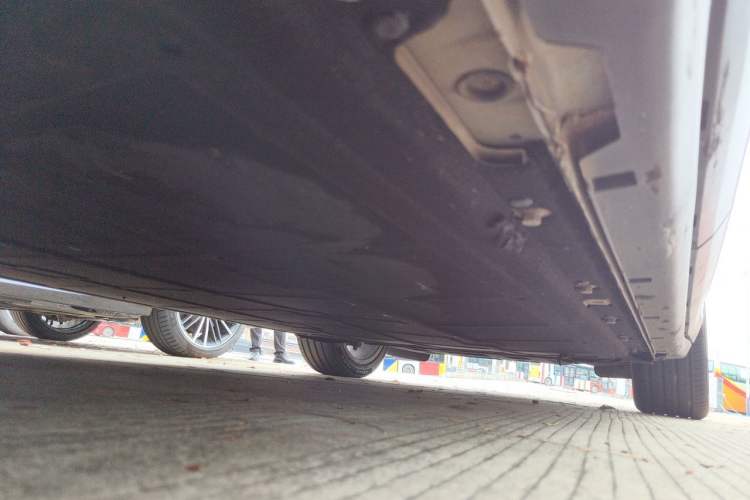 Used Leapmotor C11 2023 Pure Electric 650 ZhiXiang Edition Chassis Rear Right