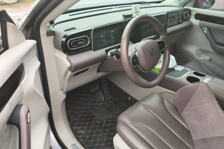 Used Leapmotor C11 2023 Extended-Range 285 Comfort Edition Driver Seat