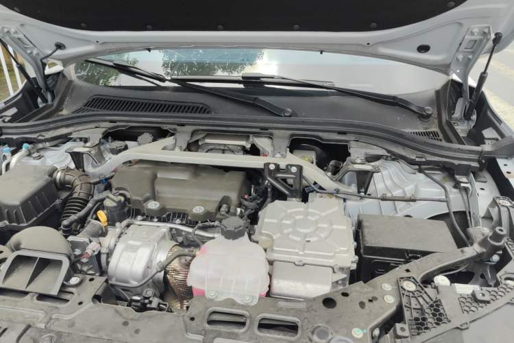 Used Leapmotor C11 2023 Range-Extended 285 Smart Enjoyment Edition Engine Bay Left
