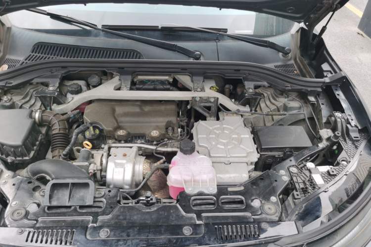 Used Leapmotor C11 2023 Range-Extended 285 Smart Enjoyment Edition Engine Bay Left