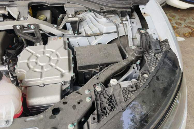 Used Leapmotor C11 2023 Range-Extended 285 Smart Enjoyment Edition Engine Bay Left