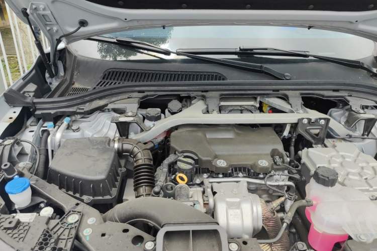 Used Leapmotor C11 2023 Range-Extended 285 Smart Enjoyment Edition Engine Bay Right