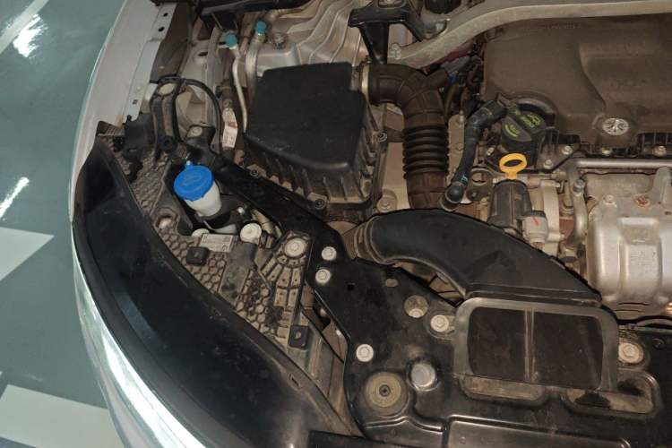 Used Leapmotor C11 2023 Range-Extended 180 Comfort Edition Engine Bay Right