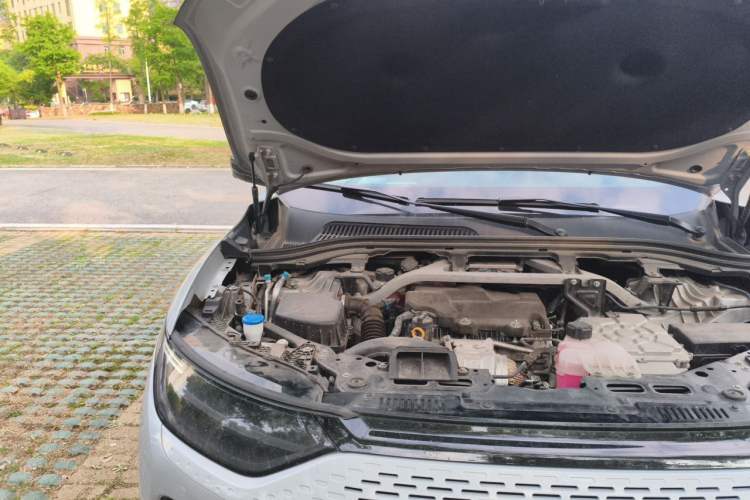 Used Leapmotor C11 2023 Range-Extended 180 Comfort Edition Engine Bay Right