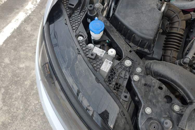 Used Leapmotor C11 2023 Range-Extended 180 Comfort Edition Engine Bay Right