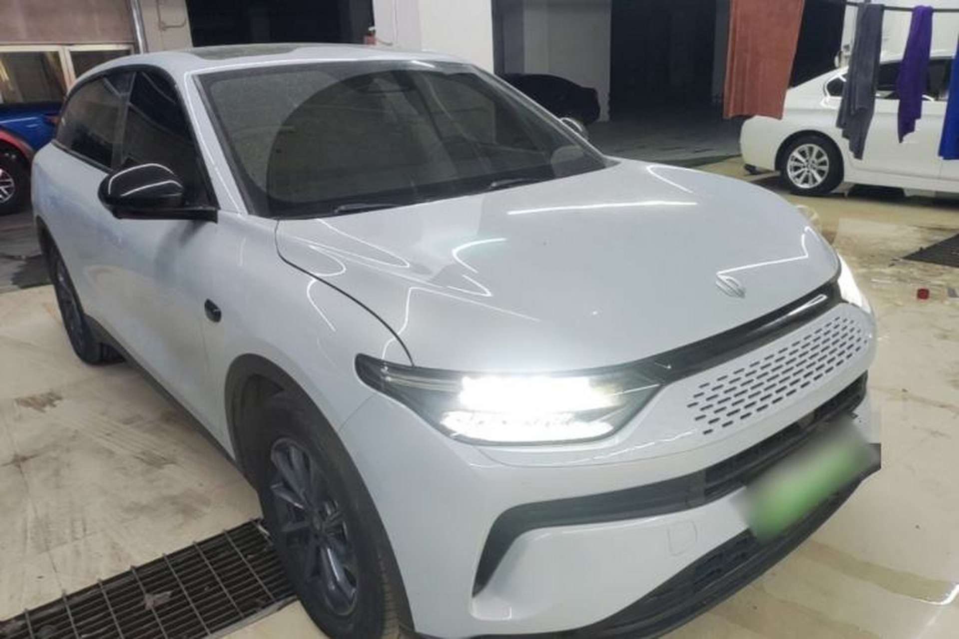 Used Leapmotor C11 2023 Range-Extended 180 Comfort Edition Exterior 1