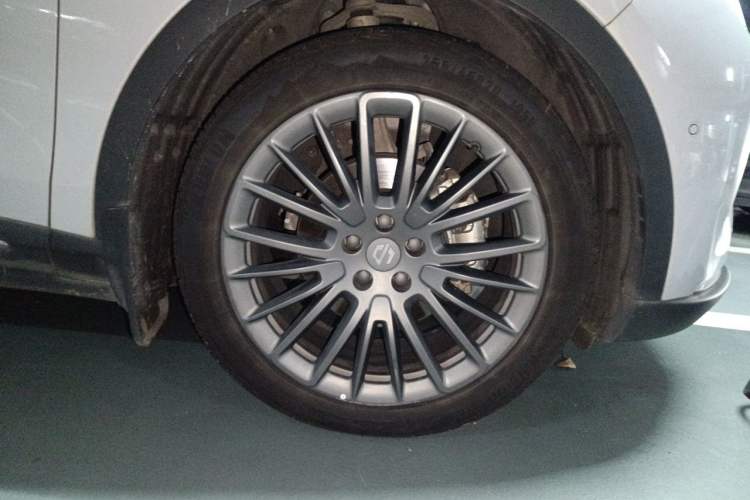 Used Leapmotor C11 2023 Range-Extended 285 Smart Enjoyment Edition Exterior 1