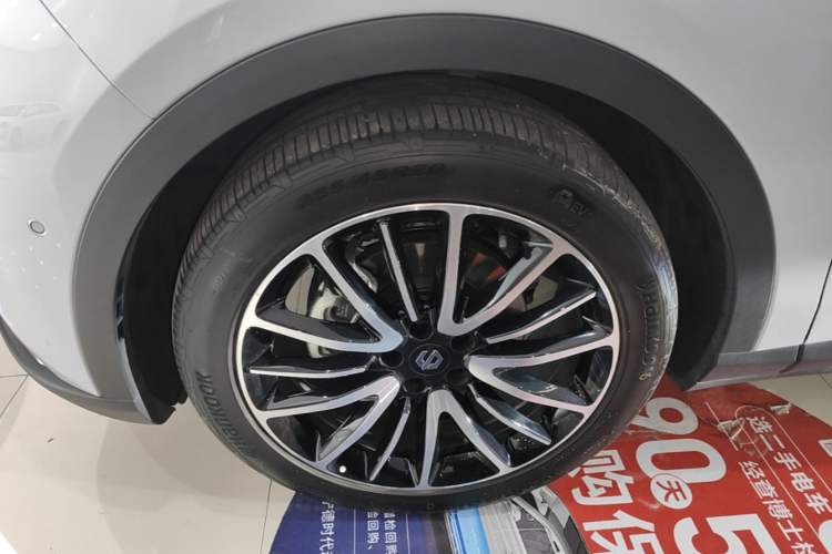 Used Leapmotor C11 2023 Range-Extended 285 Smart Enjoyment Edition Exterior 2