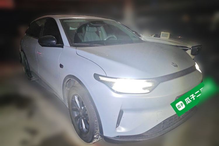 Used Leapmotor C11 2023 Pure Electric 500 Comfort Edition Front Right 45 Deg