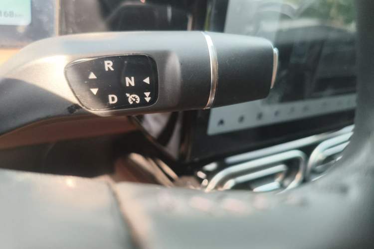 Used Leapmotor C11 2023 Range-Extended 300 Comfort Edition Gear Lever