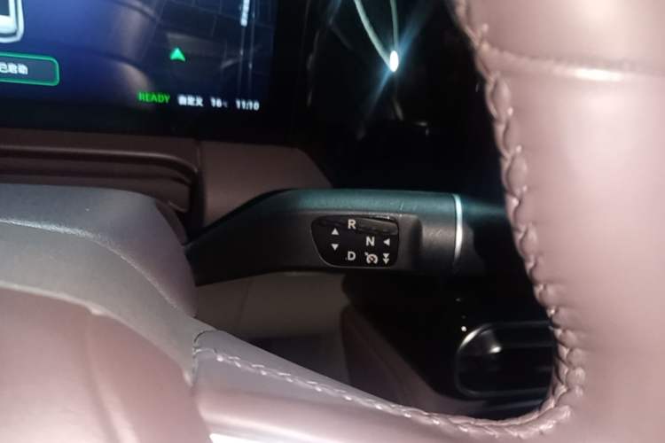 Used Leapmotor C11 2023 Pure Electric 500 Comfort Edition Gear Lever