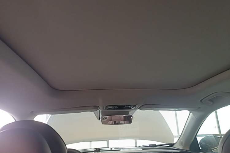 Used Leapmotor C11 2023 Range-Extended 180 Comfort Edition Headliner