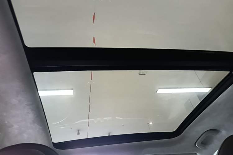 Used Leapmotor C11 2023 Range-Extended 285 Smart Enjoyment Edition Headliner