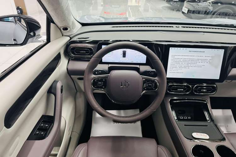 Used Leapmotor C11 2023 Range-Extended 285 Smart Enjoyment Edition Interior 3