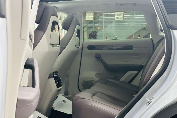 Used Leapmotor C11 2023 Range-Extended 285 Smart Enjoyment Edition Interior 7
