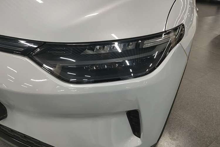 Used Leapmotor C11 2023 Pure Electric 500 Comfort Edition Left Front Headlight
