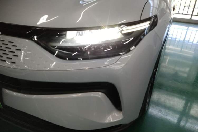 Used Leapmotor C11 2023 Extended-Range 285 Comfort Edition Left Front Headlight