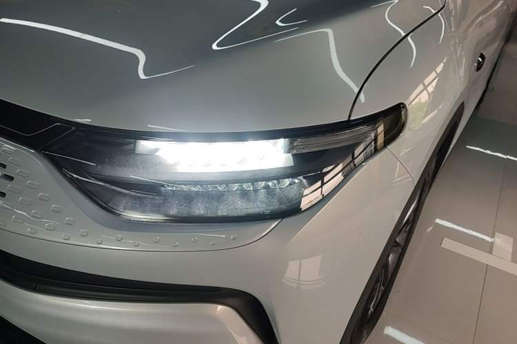 Used Leapmotor C11 2023 Range-Extended 180 Comfort Edition Left Front Headlight