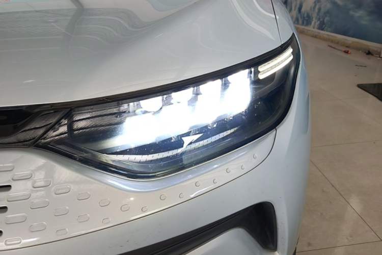 Used Leapmotor C11 2023 Range-Extended 180 Comfort Edition Left Front Headlight