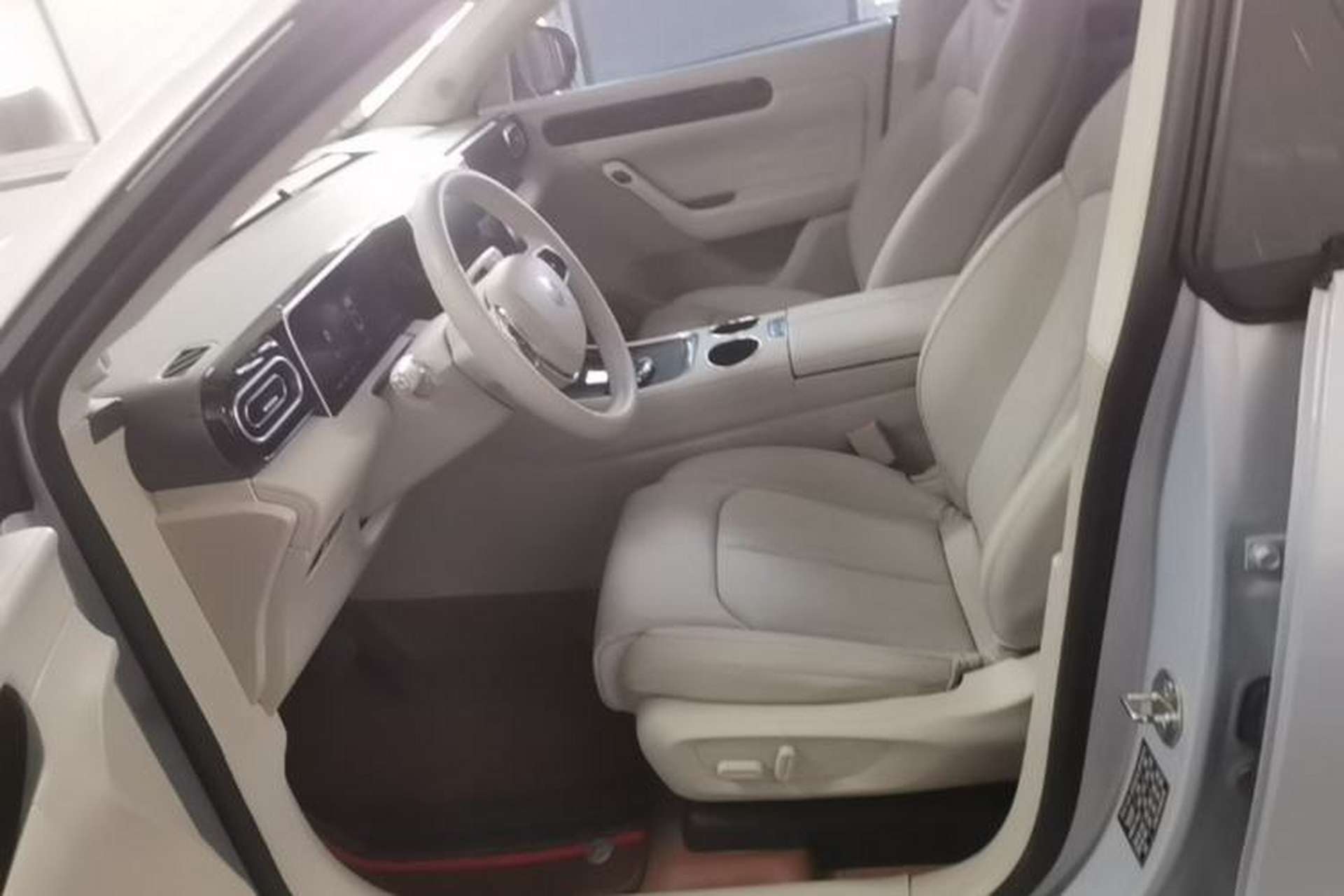 Used Leapmotor C11 2023 Extended-Range 285 Comfort Edition Left Front Seat