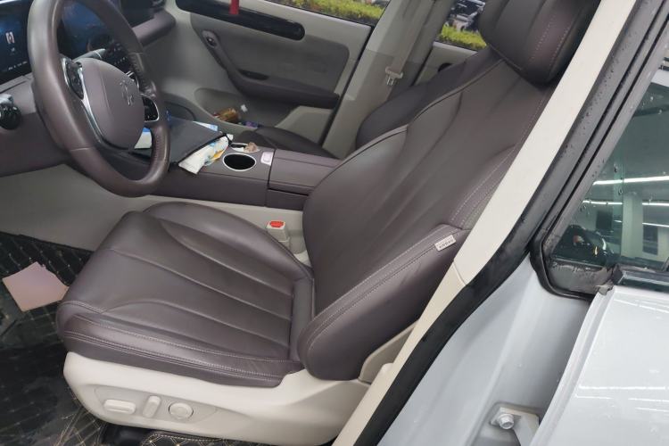 Used Leapmotor C11 2023 Range-Extended 180 Comfort Edition Left Front Seat