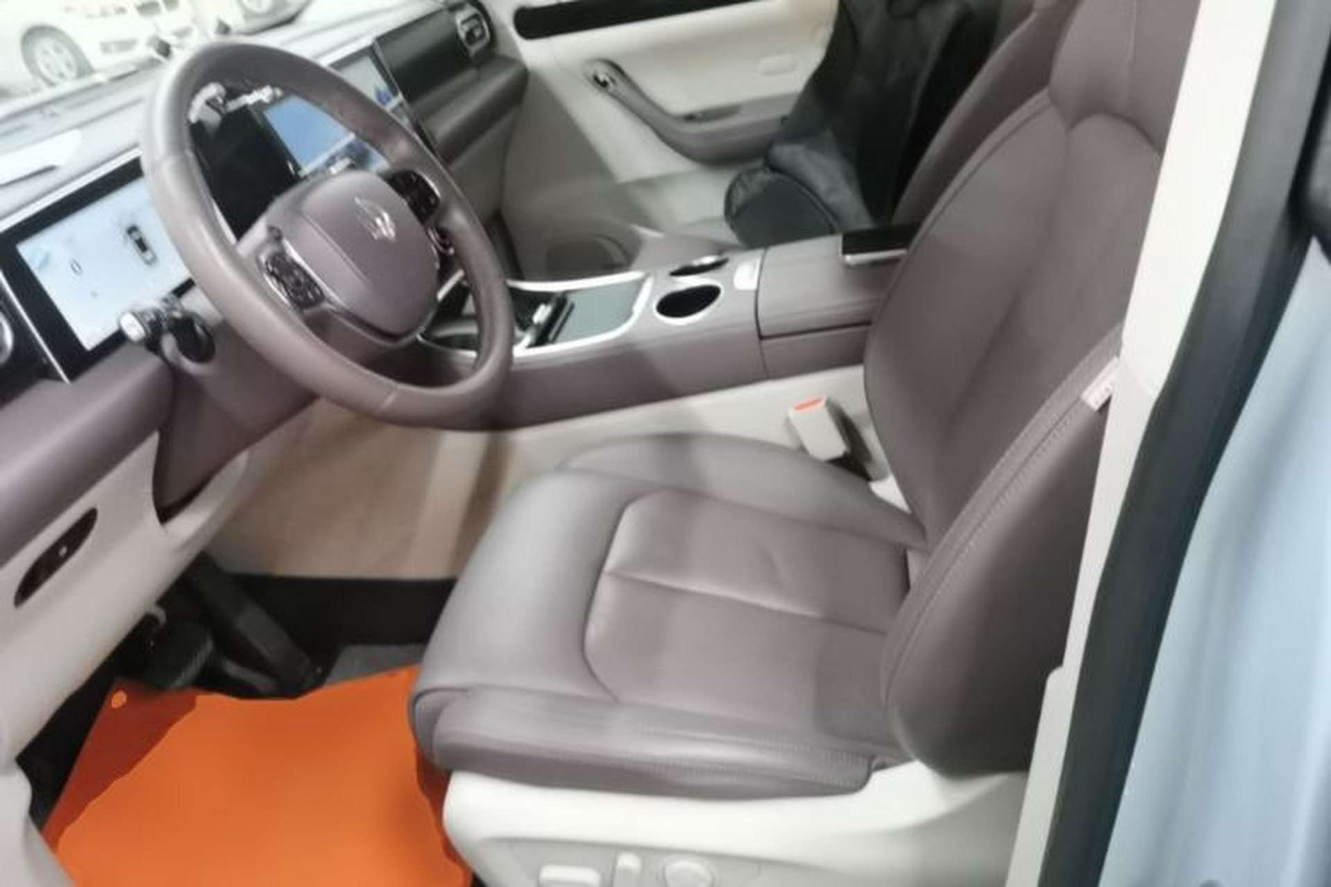 Used Leapmotor C11 2023 Extended-Range 285 Comfort Edition Left Front Seat
