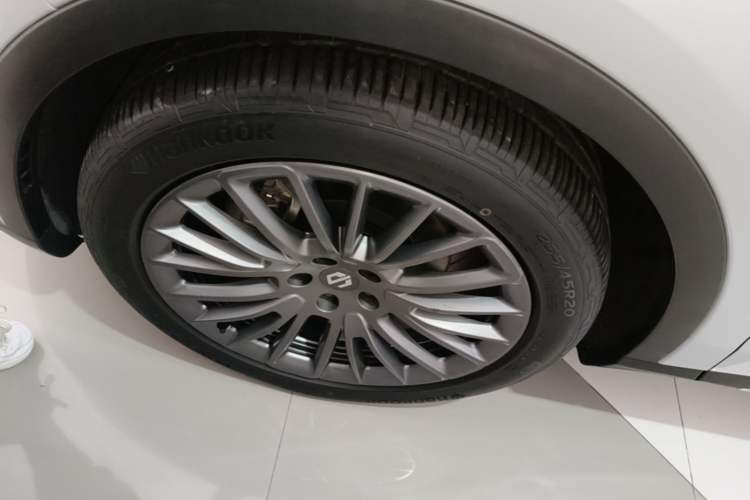 Used Leapmotor C11 2023 Range-Extended 300 Smart Enjoyment Edition Left Front Wheel Hub