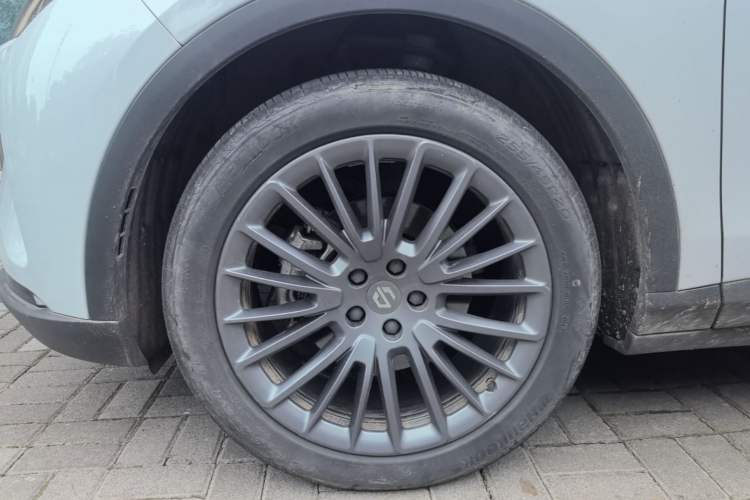 Used Leapmotor C11 2023 Range-Extended 300 Comfort Edition Left Front Wheel Hub