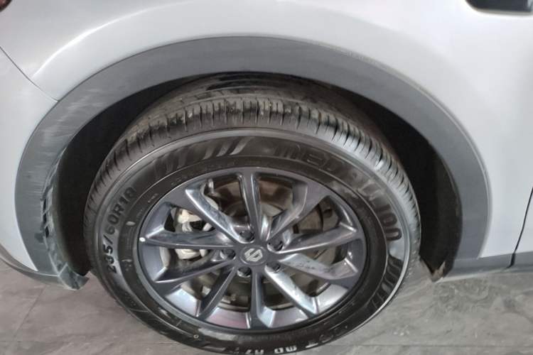 Used Leapmotor C11 2023 Range-Extended 300 Comfort Edition Left Front Wheel Hub