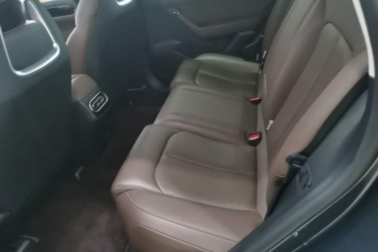 Used Leapmotor C11 2023 Range-Extended 200 Comfort Edition Left Rear Seat