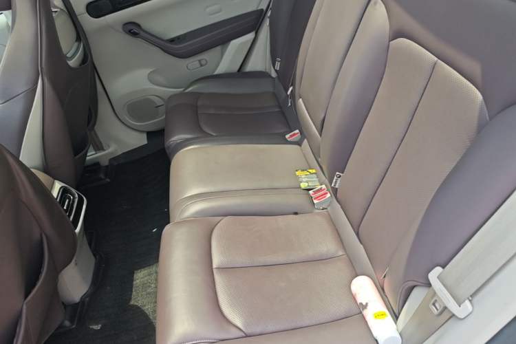 Used Leapmotor C11 2023 Range-Extended 180 Comfort Edition Left Rear Seat