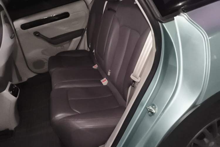 Used Leapmotor C11 2023 Range-Extended 180 Comfort Edition Left Rear Seat