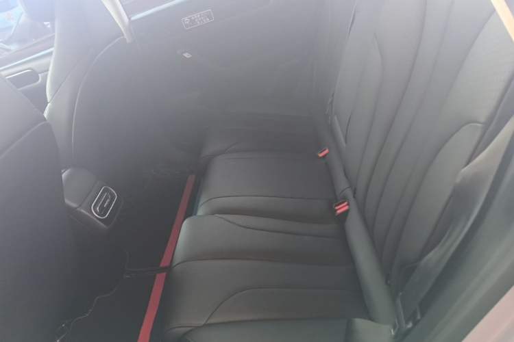 Used Leapmotor C11 2023 Range-Extended 180 Comfort Edition Left Rear Seat