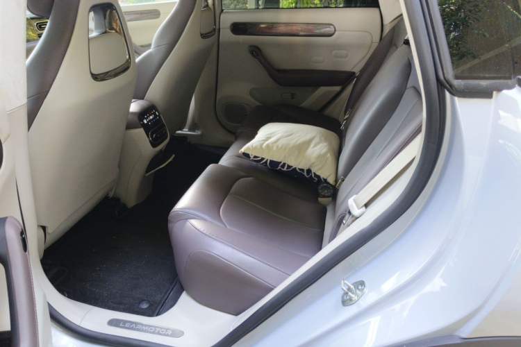 Used Leapmotor C11 2023 Range-Extended 285 Smart Enjoyment Edition Left Rear Seat