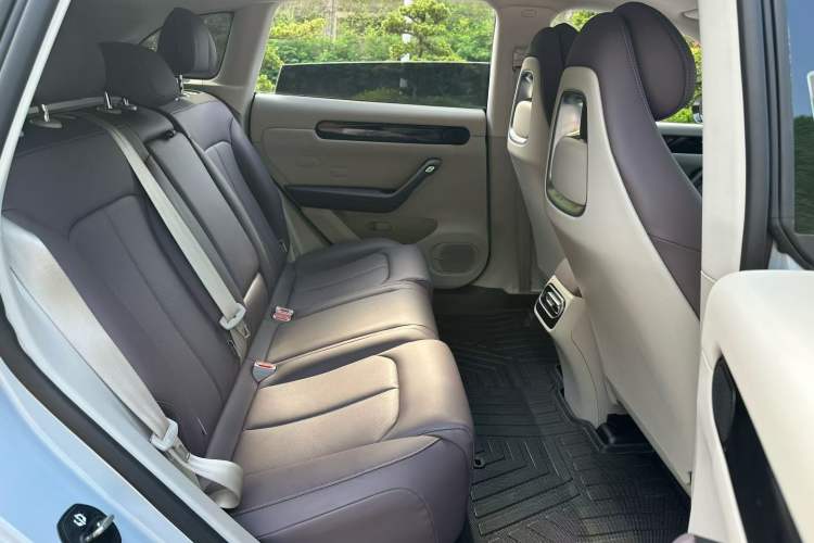 Used Leapmotor C11 2023 Pure Electric 500 Comfort Edition Left Rear Seat