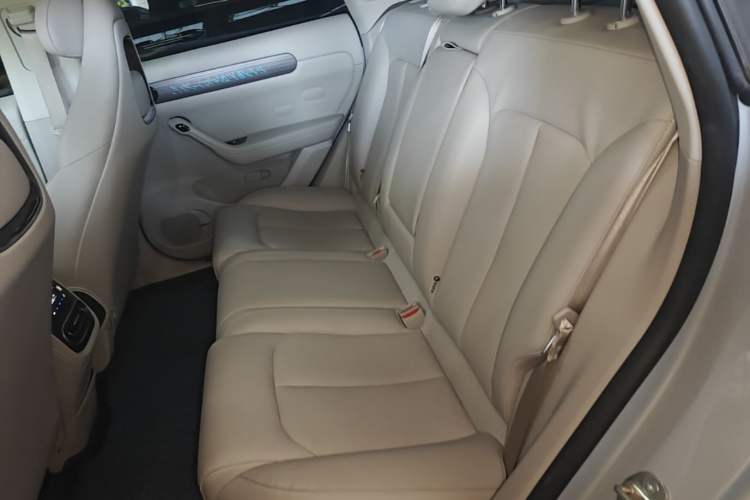 Used Leapmotor C11 2023 Pure Electric 500 Zhixing Edition Left Rear Seat