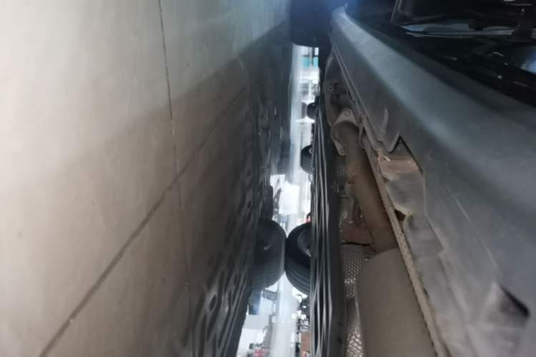 Used Leapmotor C11 2023 Range-Extended 200 Comfort Edition Left Side Sill