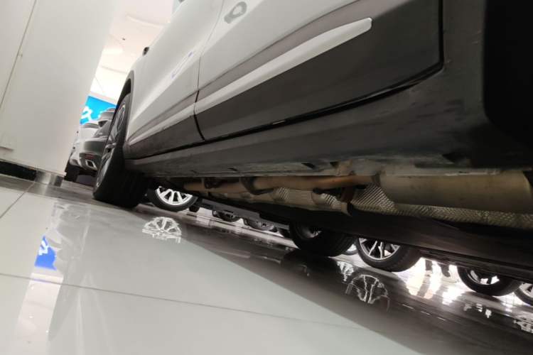 Used Leapmotor C11 2023 Range-Extended 300 Smart Enjoyment Edition Left Side Sill