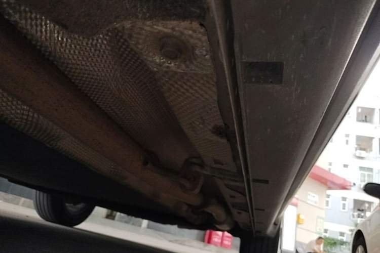 Used Leapmotor C11 2023 Range-Extended 180 Comfort Edition Left Side Sill